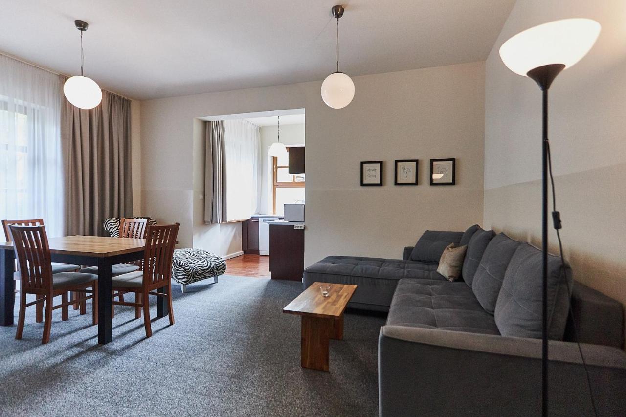 - Stil 1 Apartment